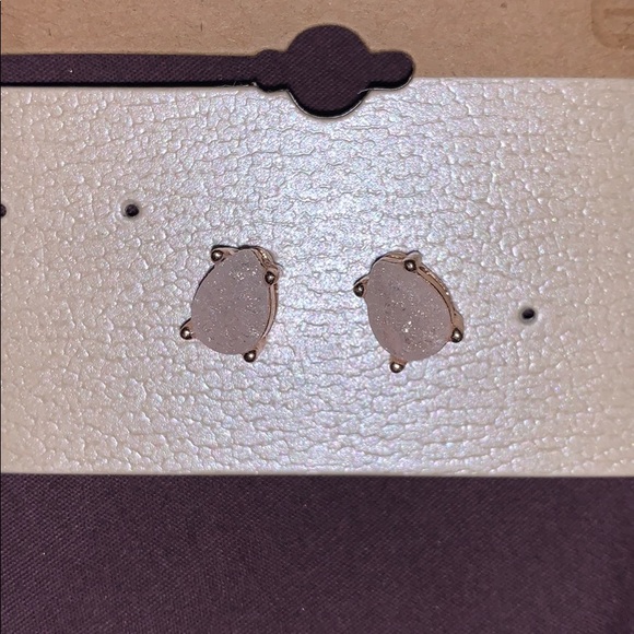 Earrings - Picture 3 of 3